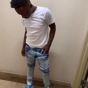 Meet your Posher, Angella